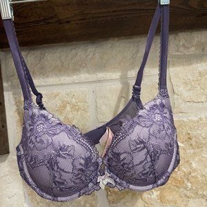 Victoria's Secret Body By Victoria Push Up Bra 38B